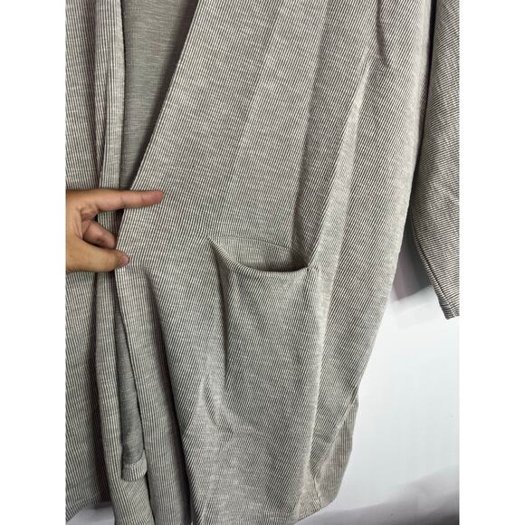Donni. Open Oversized Lighter Weight Cardigan One Size Ivory Gray - Picture 4 of 7
